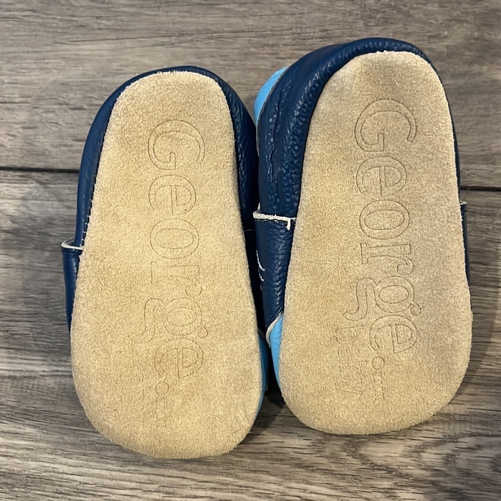 NWT baby soft leather shoes size 5-6 - Picture 2 of 2